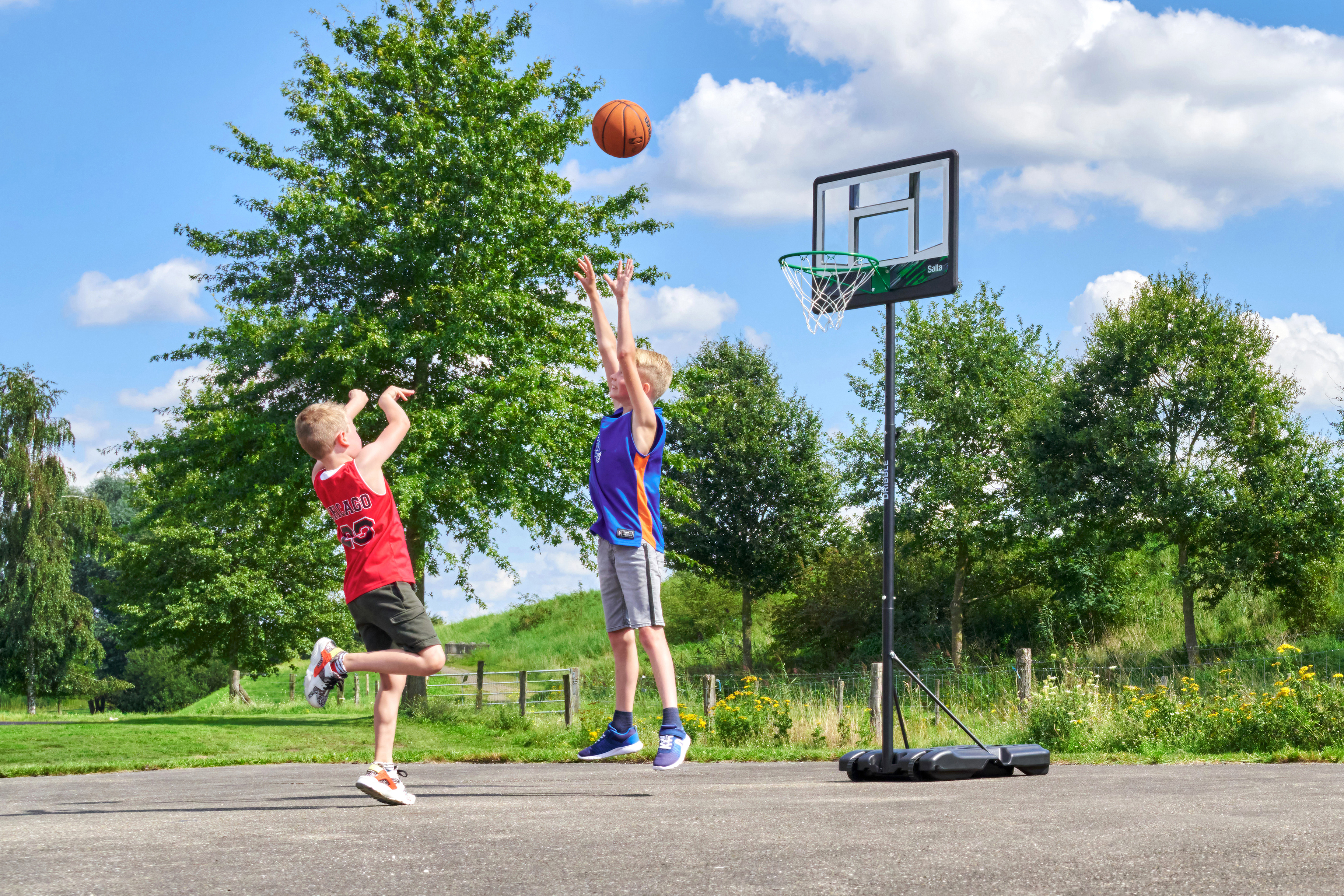 Header_Dribble.jpg