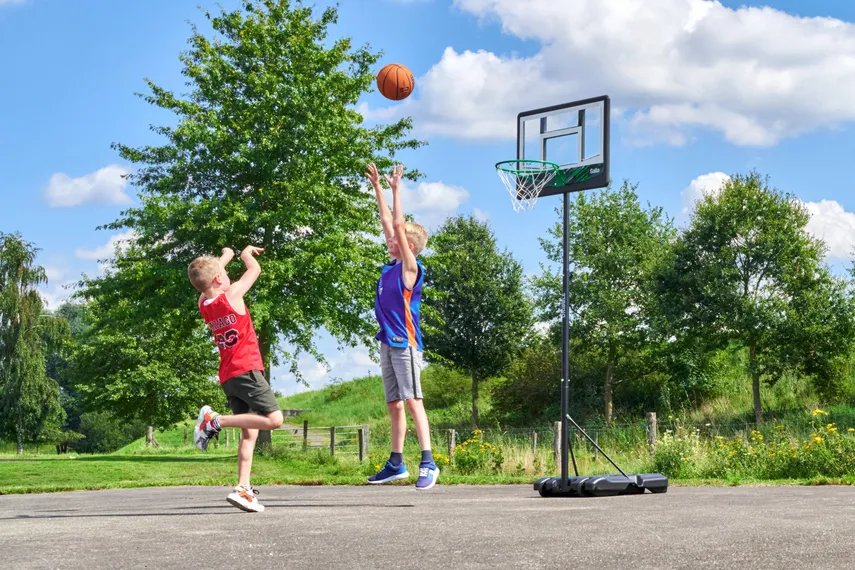 Dribble   85 cm x 254 cm